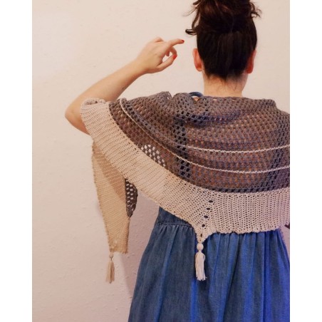 Crochet Shawl "5 Tassels" - crocheted with MUSA MERINO Fingering